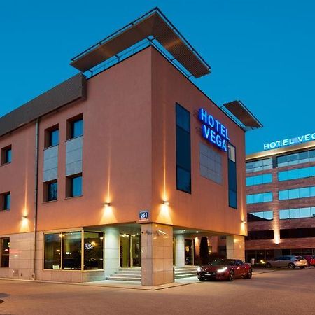 Business Hotel Vega Wrocław Eksteriør bilde