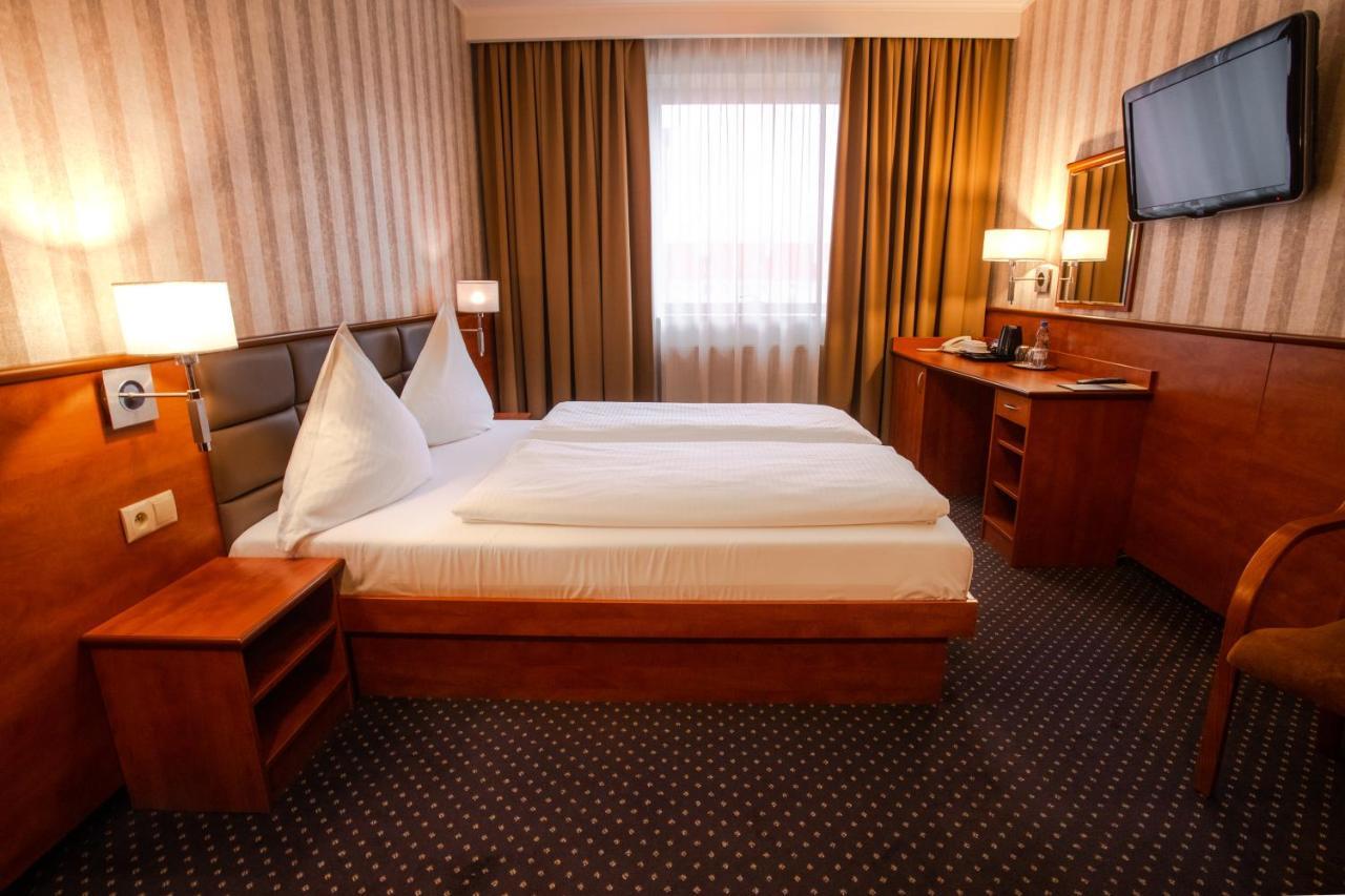 Business Hotel Vega Wrocław Eksteriør bilde