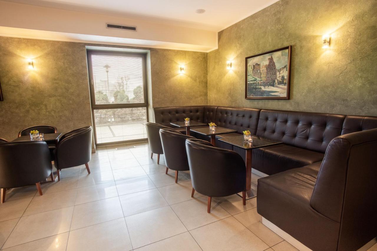Business Hotel Vega Wrocław Eksteriør bilde